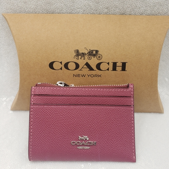 Coach Mini Skinny ID card case Leather Silvertone hardware Raspberry ID keyring - Picture 7 of 8
